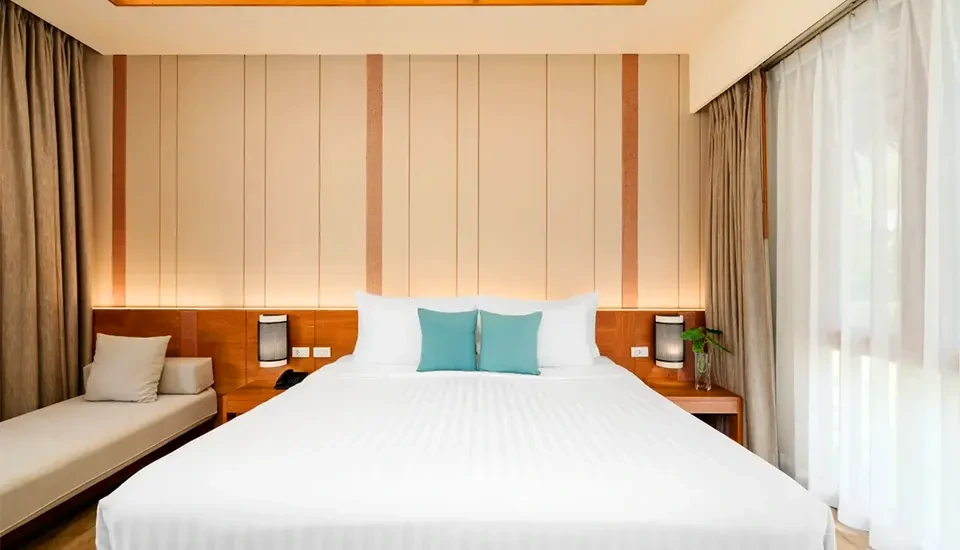 هتل سایی فی فی آیلند ویلج